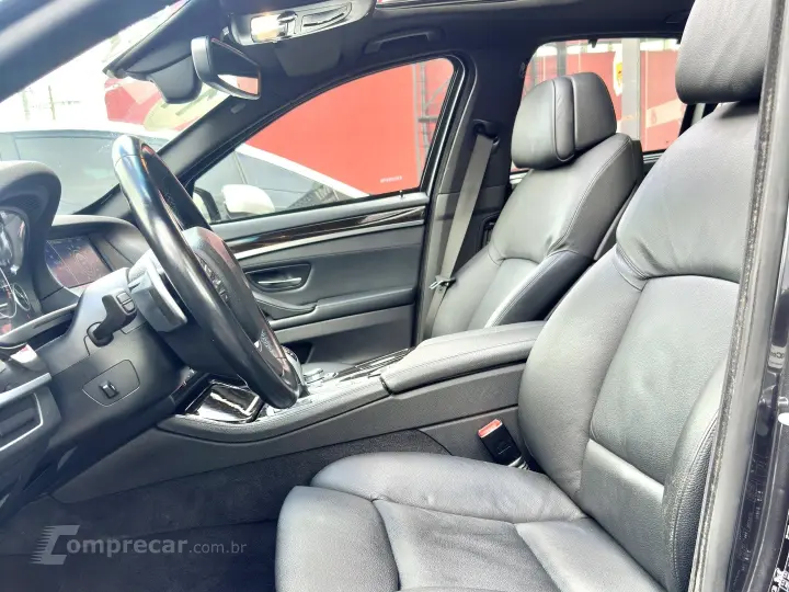 550i 4.4 SEDAN V8 32V GASOLINA 4P AUTOMÁTICO