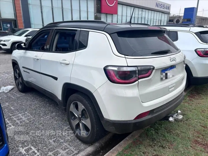 COMPASS 2.0 16V FLEX SPORT AUTOMÁTICO
