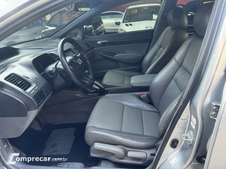 Civic 1.8 16V 4P LXS AUTOMÁTICO