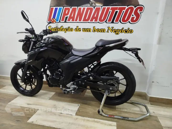 Fazer FZ25