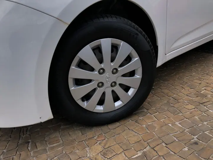 Hb20 1.0 Comfort 12V Flex 4P Manual