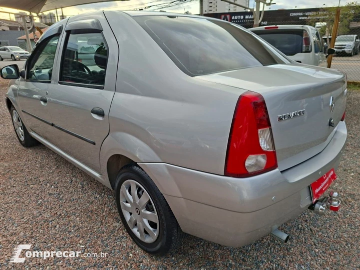 Logan 1.6 Expression 8V Flex 4P Manual