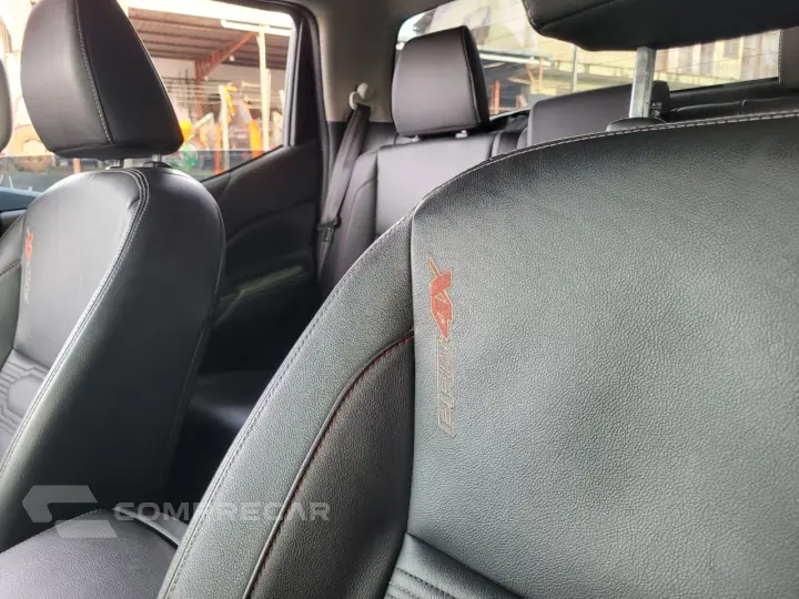 Frontier PRO4X CD 4x4 2.3 Bi-TB Die. Aut