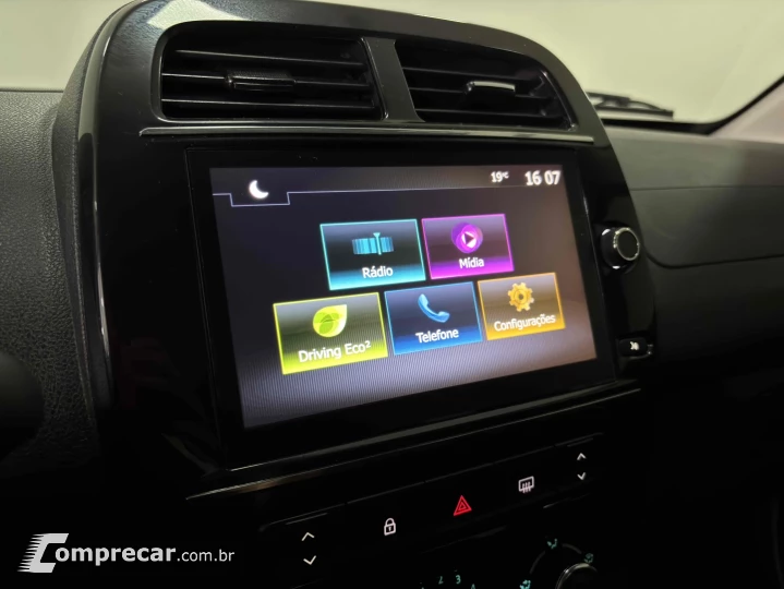 KWID 1.0 12V SCE FLEX OUTSIDER MANUAL