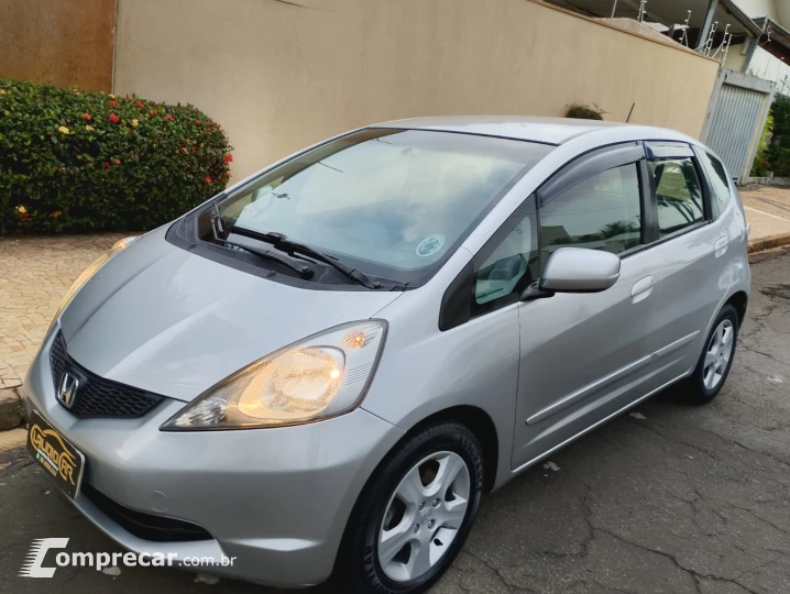 FIT 1.4 LX 8V