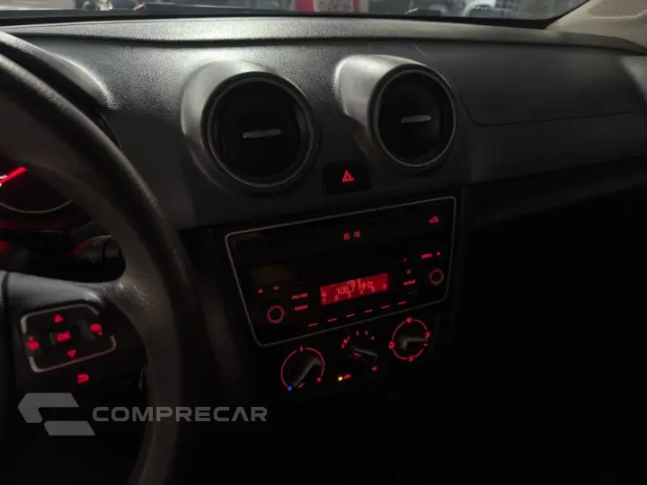 Saveiro Highline 1.6 T. Flex 8V CD