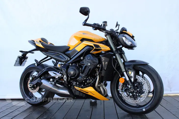 TRIUMPH STREET TRIPLE RS ABS