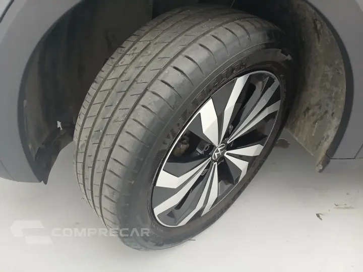 T-CROSS 1.0 200 TSI TOTAL FLEX AUTOMÁTICO