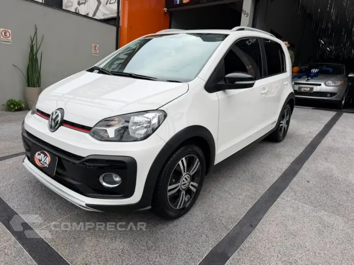 up! Xtreme 1.0 TSI Total Flex 12V 5p