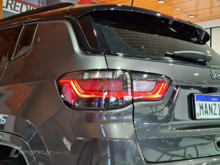 COMPASS BLACK HURRICANE 2.0 4x4 TB AUT