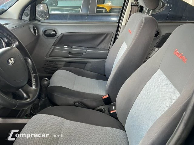 ECOSPORT - 1.6 XLT FREESTYLE 8V 4P MANUAL