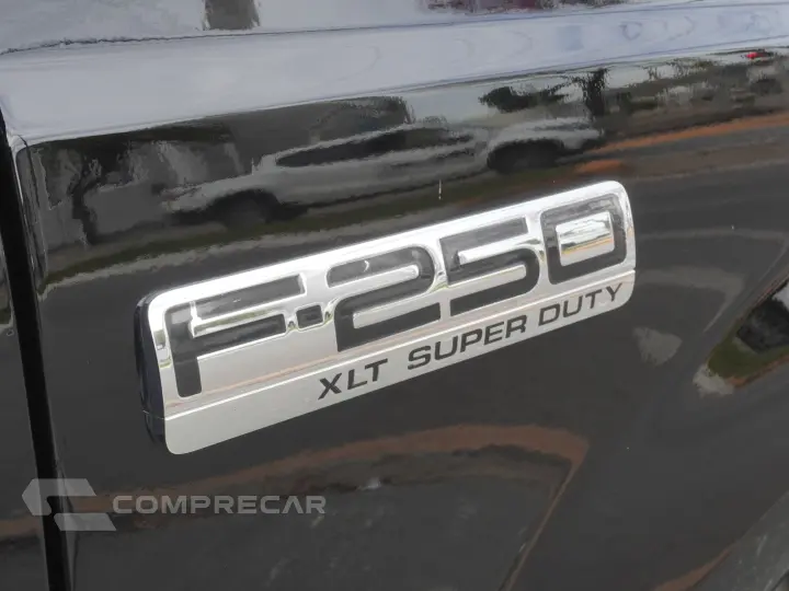 F-250 3.9 XLT 4X2 CS DIESEL 2P MANUAL