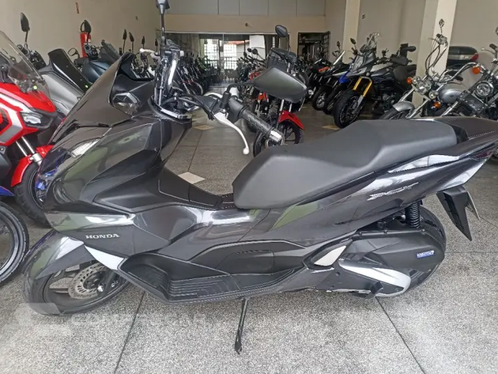 PCX 160