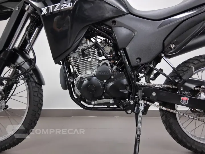 YAMAHA XTZ 250 LANDER