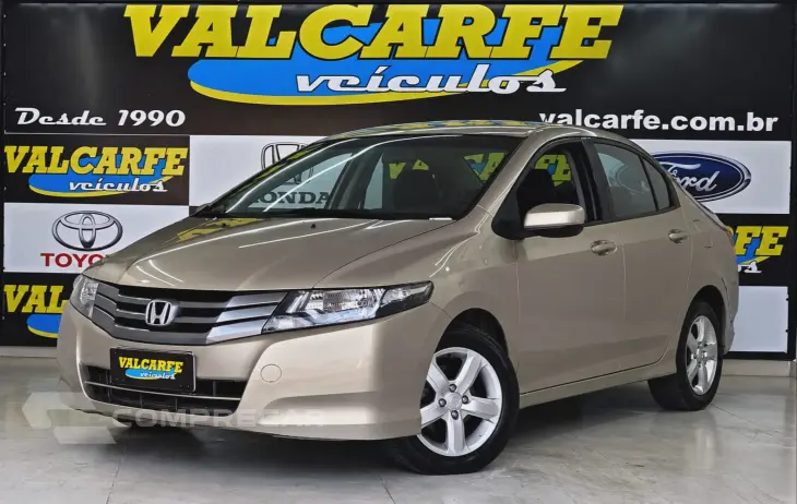 CITY 1.5 LX Sedan 16V