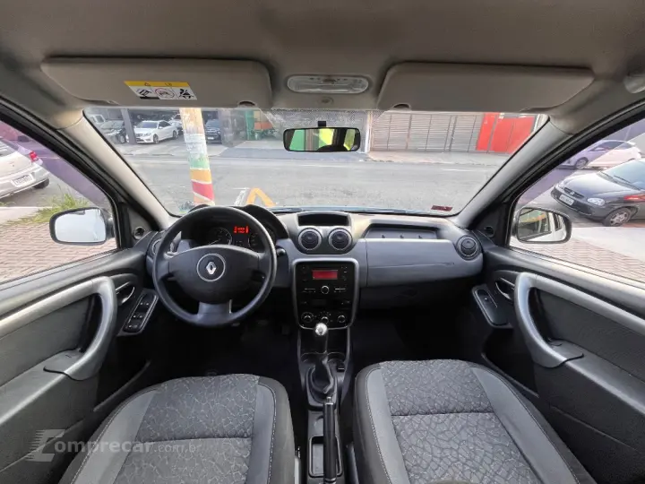 DUSTER Expression 1.6 Hi-Flex 16V Mec.