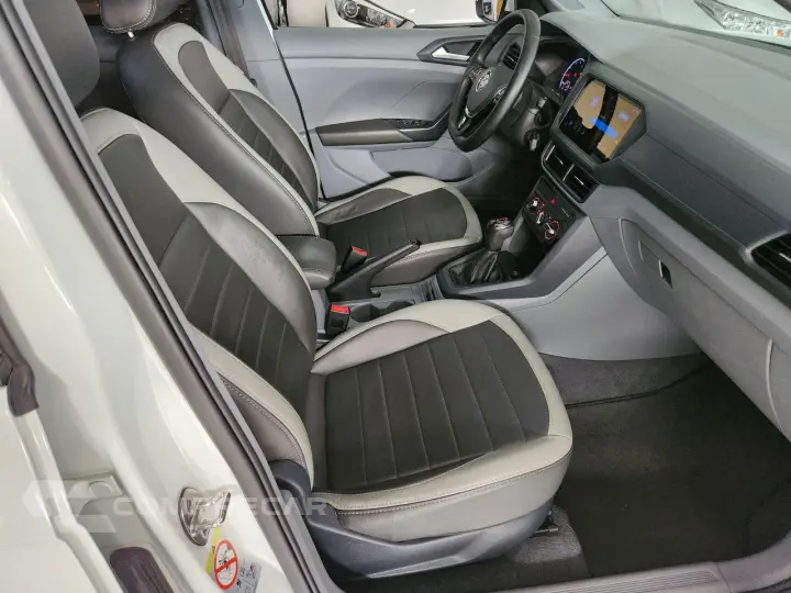 T-Cross 1.0 4P 200 TSI FLEX AUTOMÁTICO