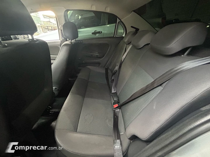VOYAGE 1.0 MI 8V