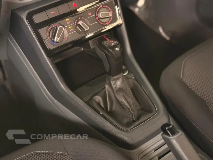 T-CROSS 1.0 200 TSI TOTAL FLEX AUTOMÁTICO