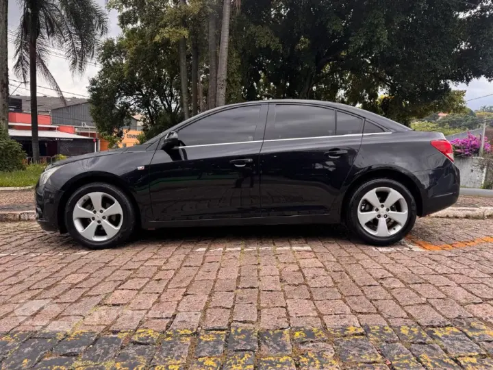 CRUZE HB Sport LT 1.8 16V FlexP. 5p Mec