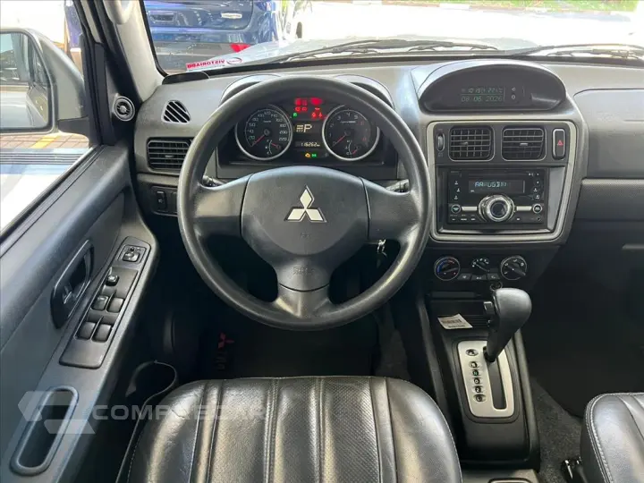 PAJERO TR4 2.0 4X2 16V 140CV FLEX 4P AUTOMÁTICO