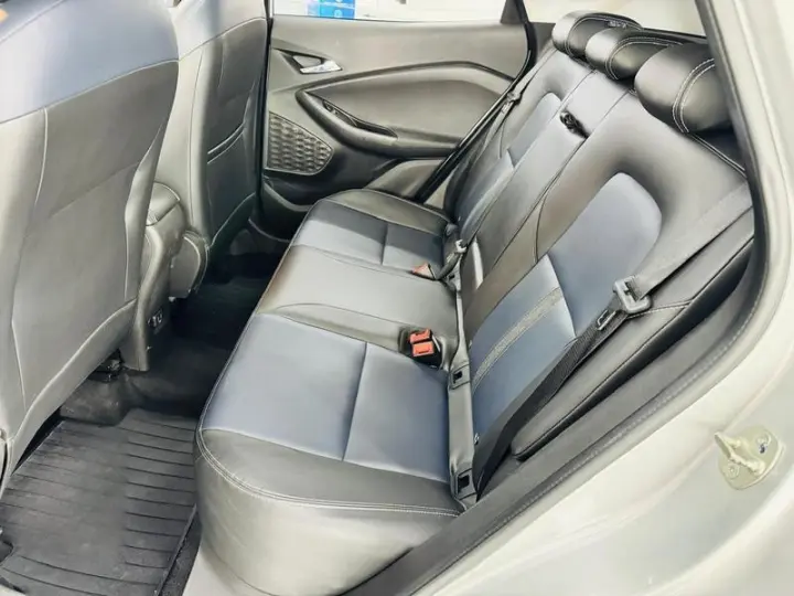 TRACKER 1.2 TURBO 12V FLEX AUT.