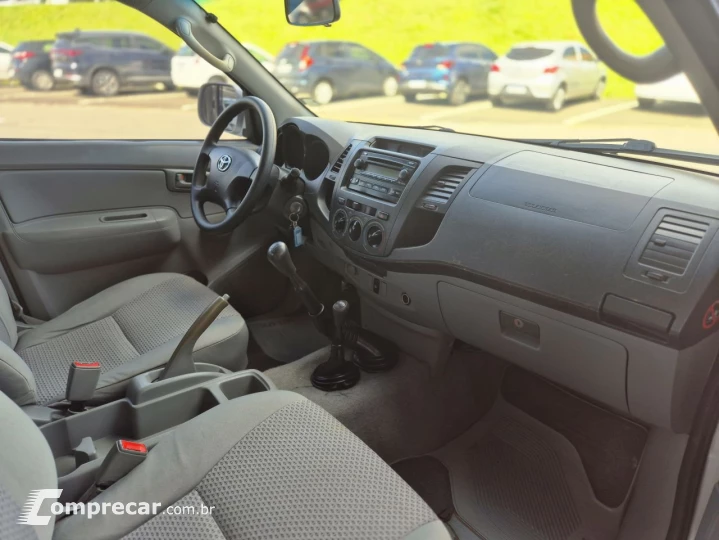 Hilux CD D4-D 4x4 2.5 16V 102cv TB Dies.