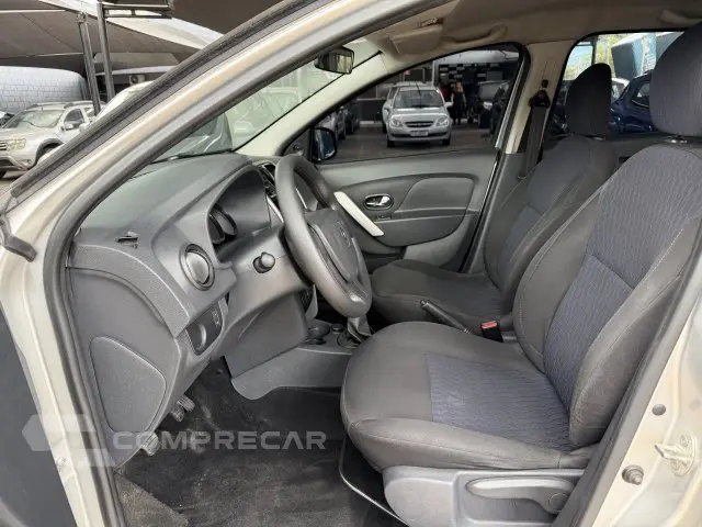 SANDERO - 1.6 EXPRESSION 8V 4P MANUAL