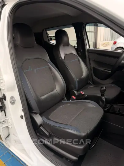 KWID Intense 1.0 Flex 12V 5p Mec.