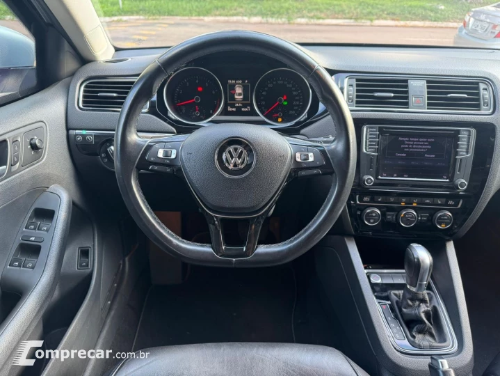 JETTA Highline 2.0 TSI 16V 4p Tiptronic
