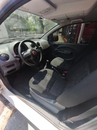 Fiorino Furgão 1.4 FLEX