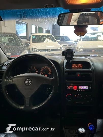 ASTRA 2.0 MPFI Advantage 8V