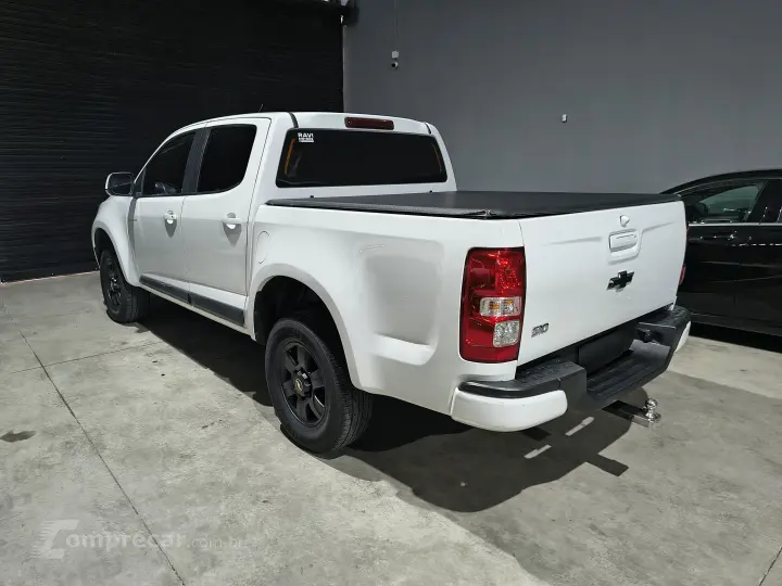 S10 2.4 Advantage 4X2 CD 8V