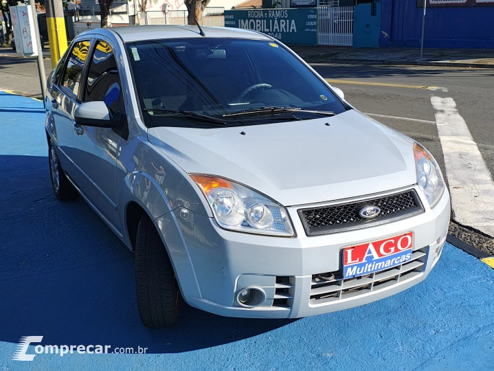 FIESTA 1.6 MPI Class Sedan 8V