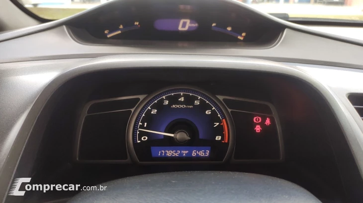 CIVIC 1.8 LXL 16V
