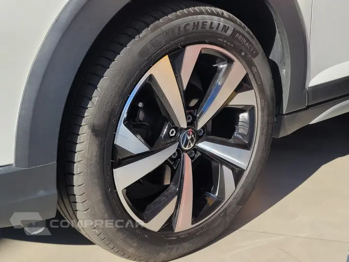 Nivus Highline 1.0 200 TSI Flex Aut.