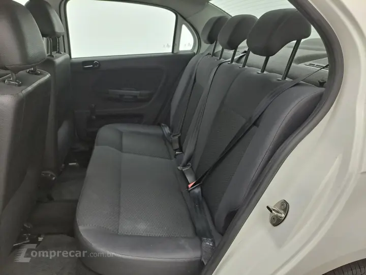 VOYAGE 1.0 12V MPI TOTALFLEX 4P MANUAL