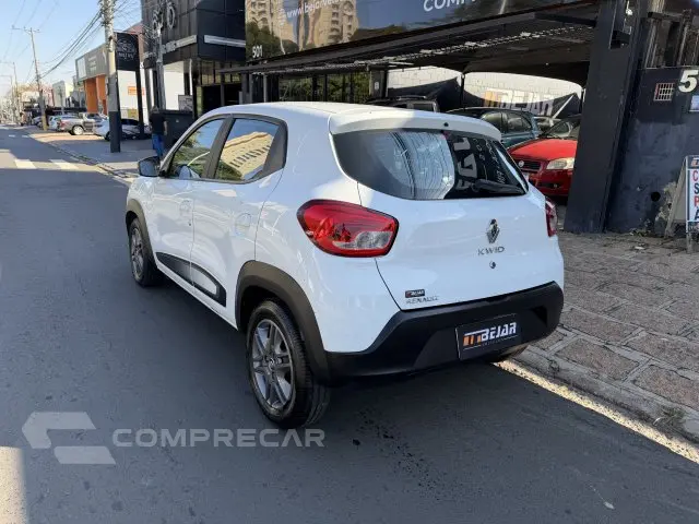 KWID - 1.0 12V SCE INTENSE MANUAL