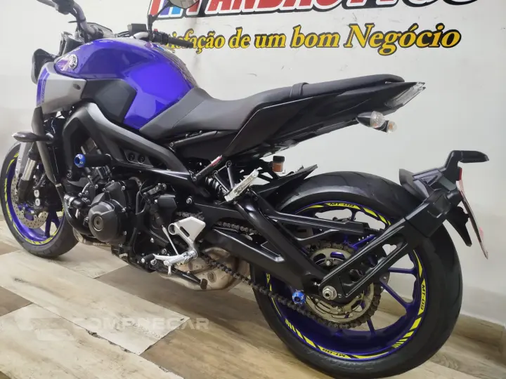 MT 09