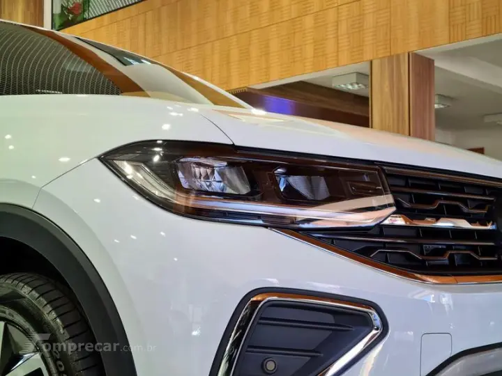 T-CROSS HIGHLINE 1.4 TSI FLEX 16V 5P AUT