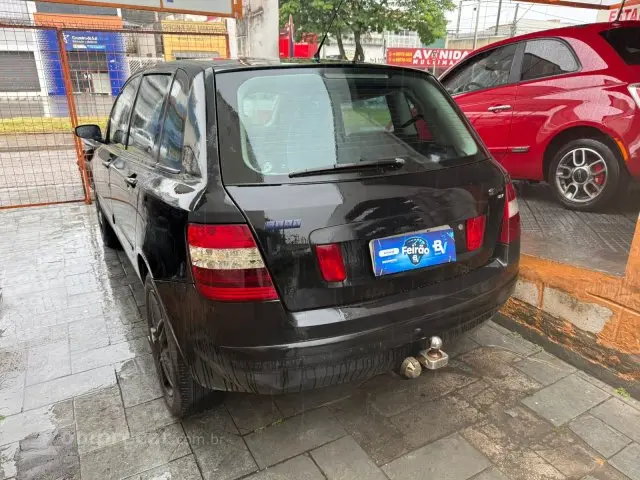 STILO - 1.8 MPI 16V 4P MANUAL