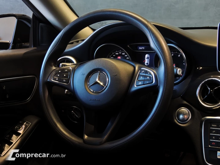 CLA 180 1.6 CGI 7g-dct