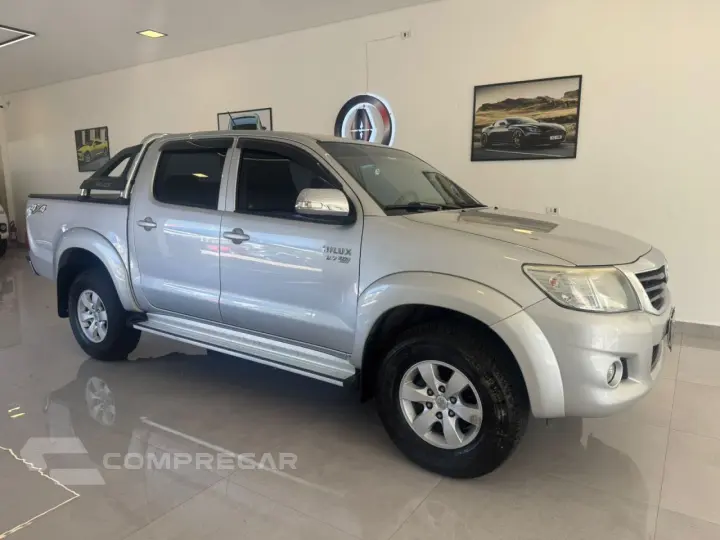 Hilux Caminhonete 2.7 16V 4P SRV FLEX 4X4  CABINE DUPLA AUTO