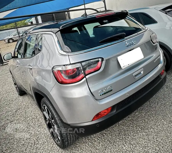 Compass 2.0 16V 4P LIMITED TURBO DIESEL 4X4 AUTOMÁTICO