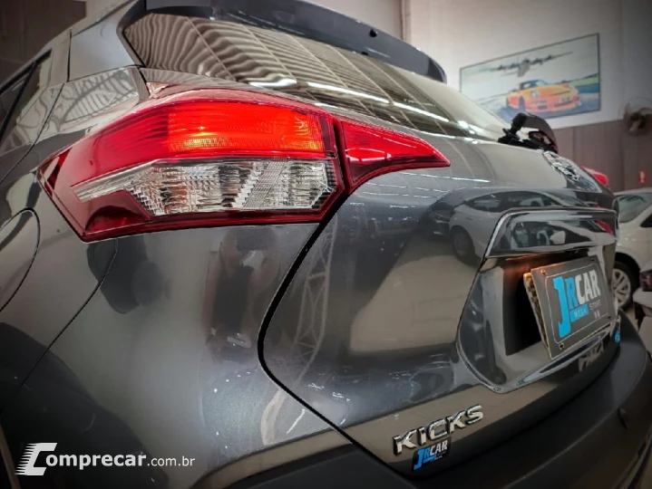 KICKS 1.6 16V FLEX SV 4P XTRONIC