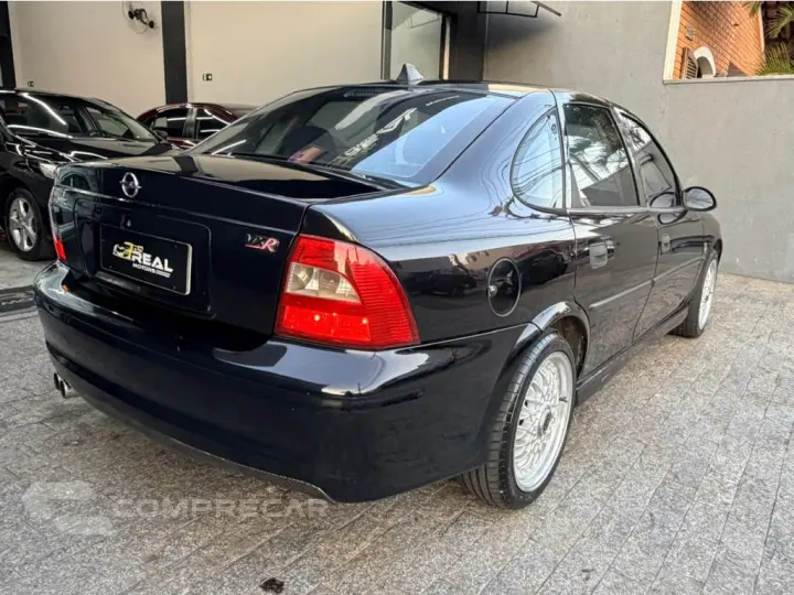 VECTRA 2.0 MPFI GLS 8V GASOLINA 4P MANUAL