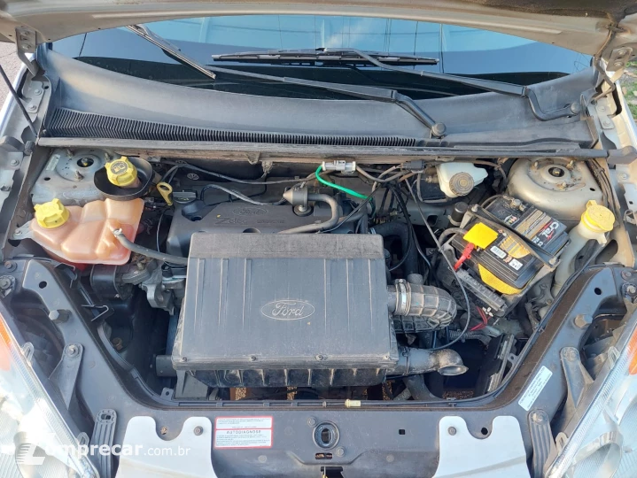 FIESTA 1.0 MPI Hatch 8V
