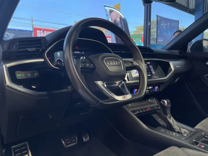 Q3 2.0 40 TFSI GASOLINA PERFORMANCE BLACK QUATTRO TIPTRONIC