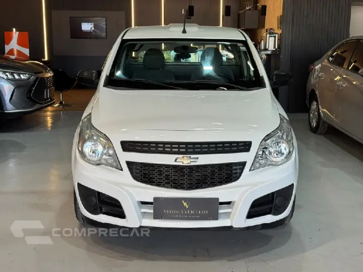 MONTANA 1.4 MPFI LS CS 8V FLEX 2P MANUAL