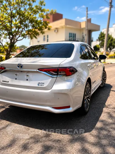 COROLLA 1.8 VVT-I Hybrid Altis Premium